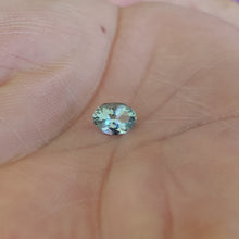 Load image into Gallery viewer, Aquamarine 0.99 carat