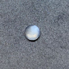 Load image into Gallery viewer, Moonstone Rose Cut